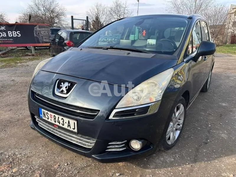 Peugeot 5008 — polovni automobil