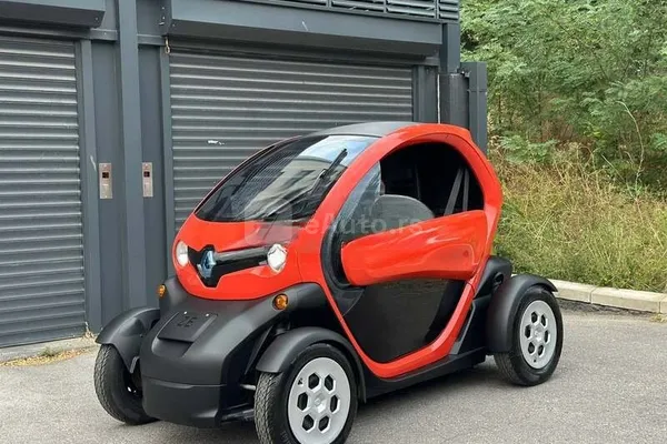 Renault Twizy — polovni automobil