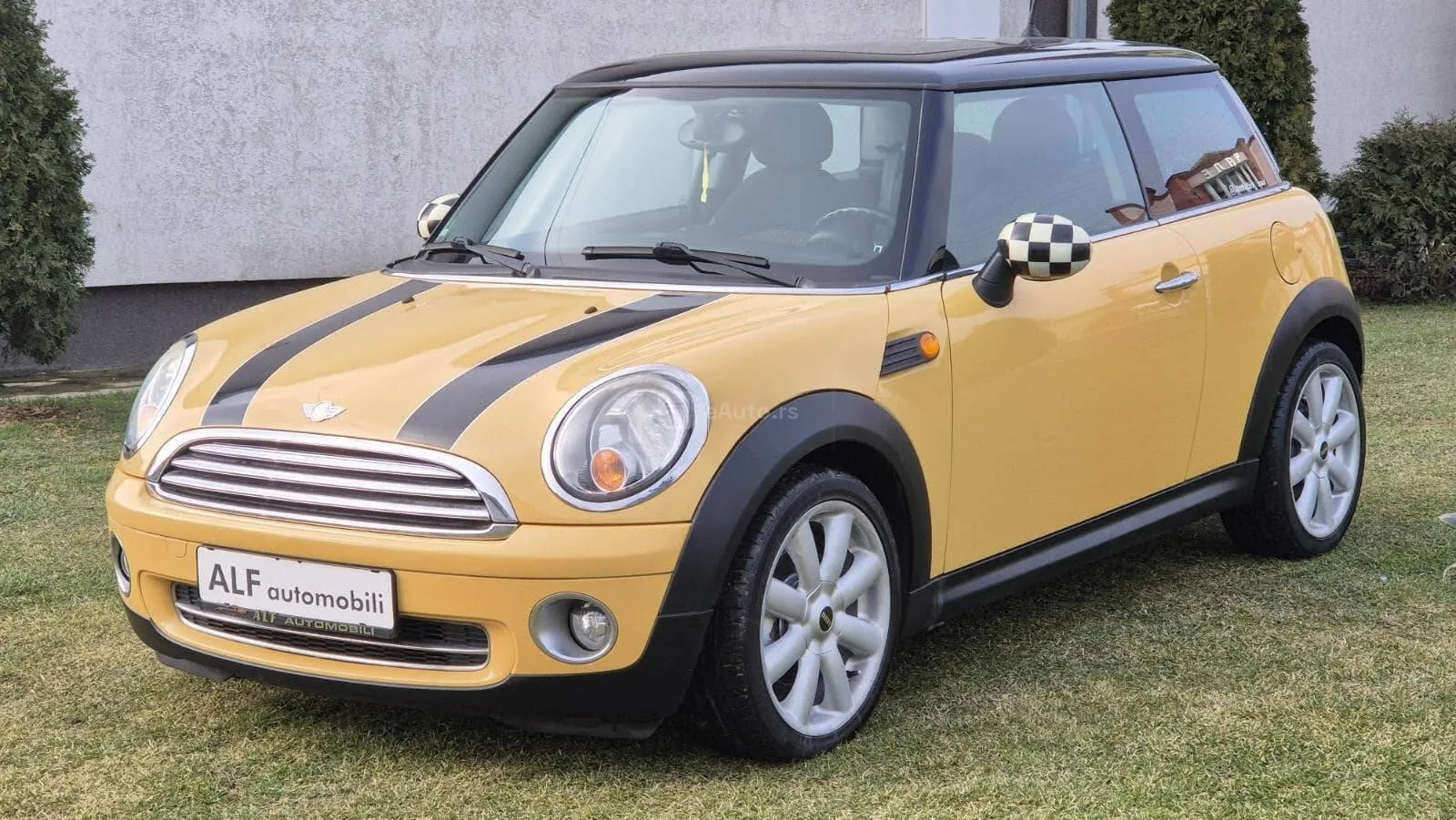 MINI Cooper — polovni automobil