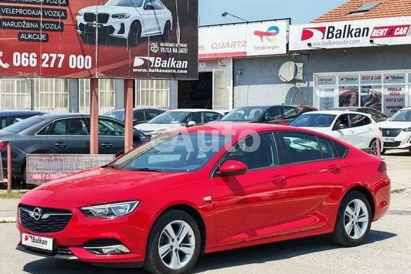Opel Insignia — polovni automobil