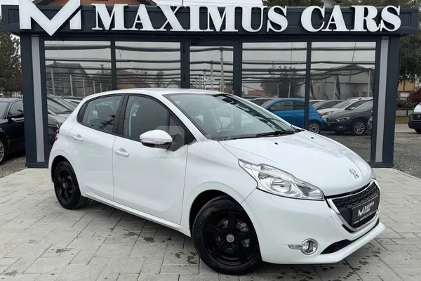 Peugeot 208 — polovni automobil