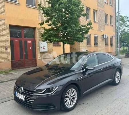 Volkswagen Arteon — polovni automobil