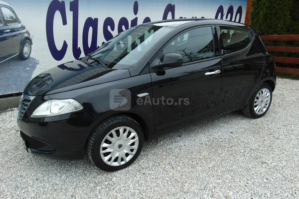 Lancia Ypsilon — polovni automobil