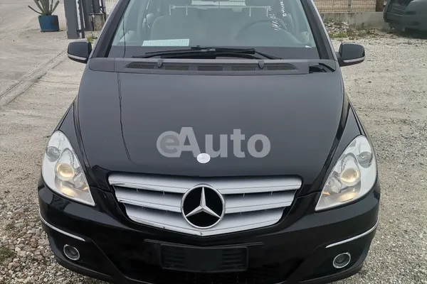 Mercedes Benz B 200 — polovni automobil