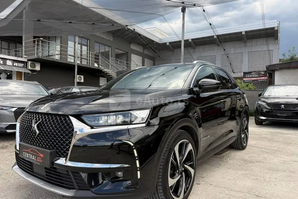 DS 7 — polovni automobil