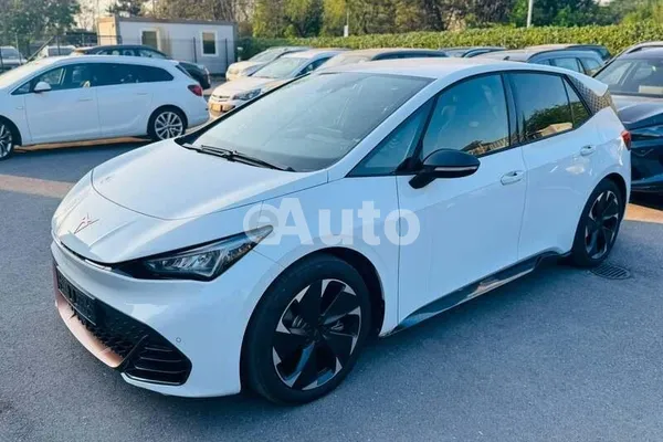 Cupra Born — polovni automobil
