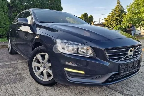 Volvo V60 — polovni automobil