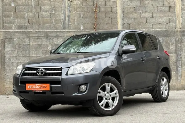 Toyota RAV 4 — polovni automobil