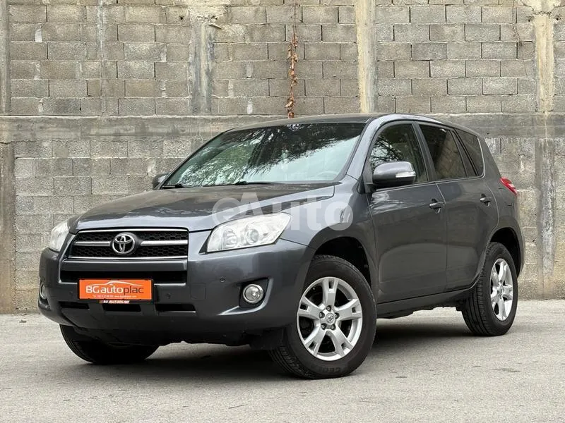Toyota RAV 4 — polovni automobil
