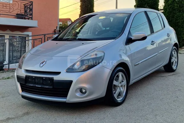 Renault Clio — polovni automobil