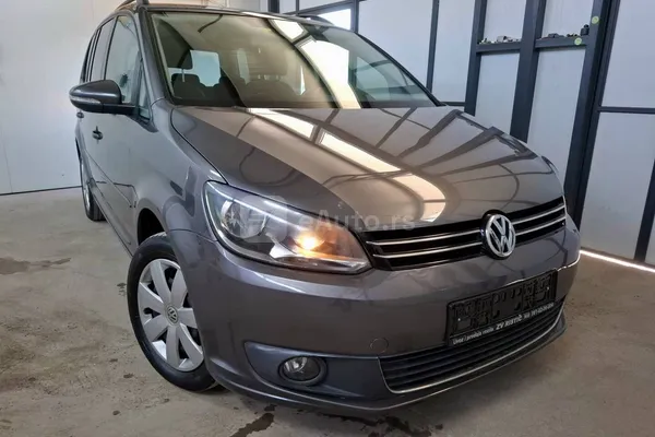 Volkswagen Touran — polovni automobil