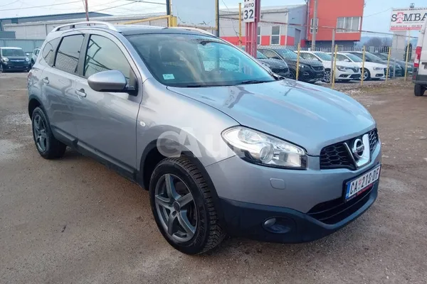 Nissan Qashqai + 2 — polovni automobil