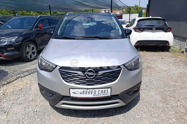 Opel Crossland X — polovni automobil