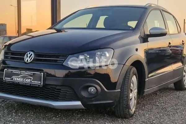 Volkswagen Cross Polo — polovni automobil