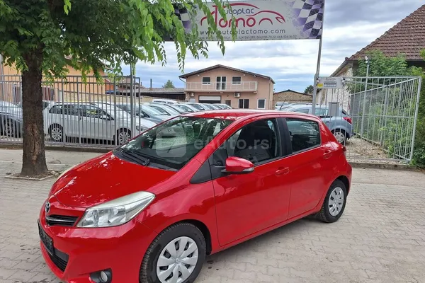 Toyota Yaris — polovni automobil