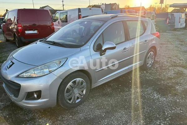 Peugeot 207 — polovni automobil
