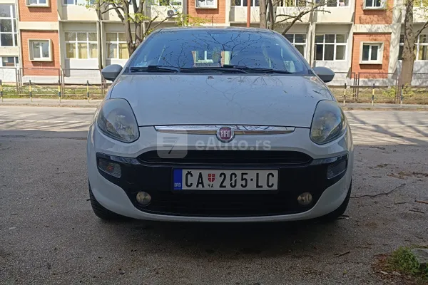 Fiat Punto — polovni automobil