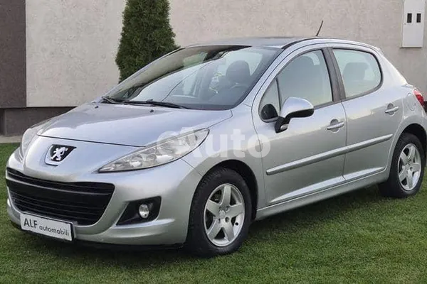 Peugeot 207 — polovni automobil