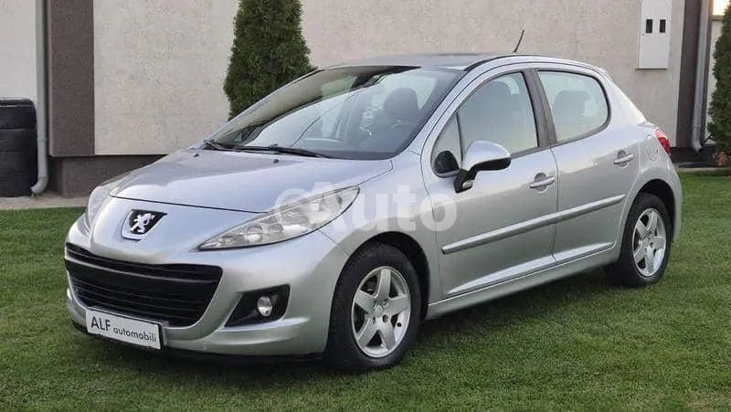 Peugeot 207 — polovni automobil