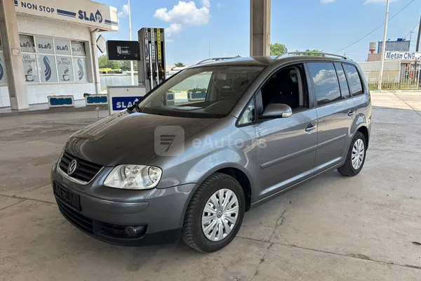 Volkswagen Touran — polovni automobil