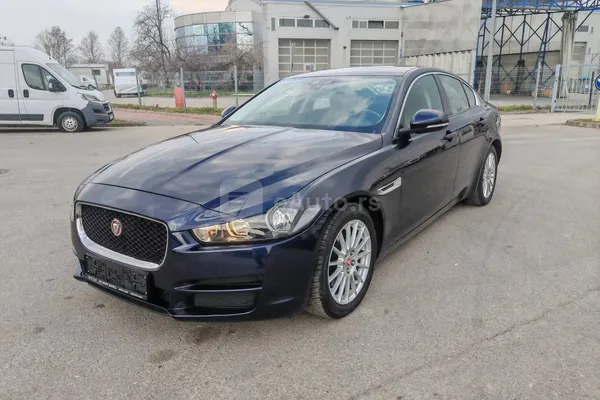 Jaguar XE — polovni automobil