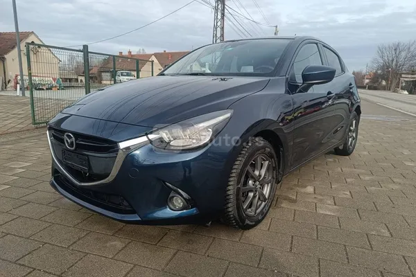 Mazda 2 — polovni automobil