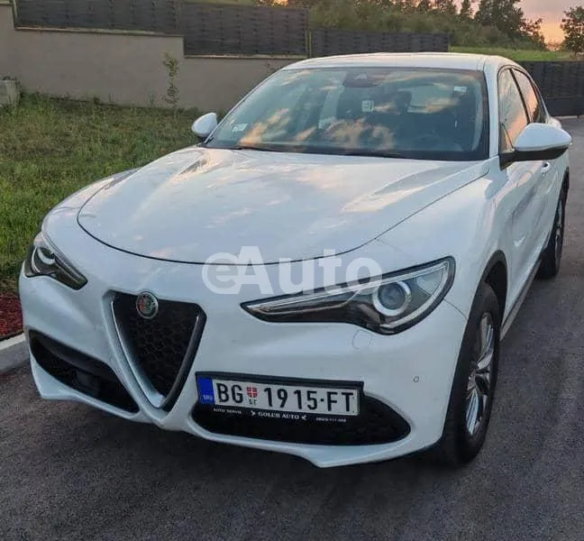 Alfa Romeo Stelvio — polovni automobil