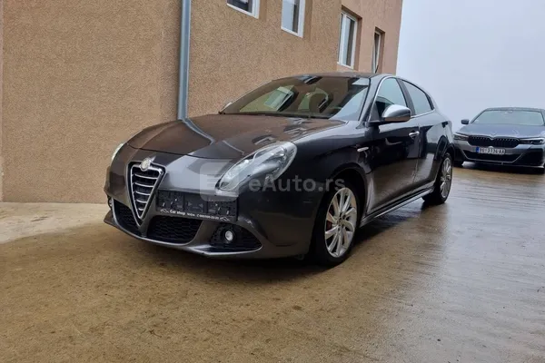 Alfa Romeo Giulietta — polovni automobil