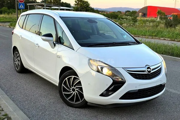 Opel Zafira — polovni automobil