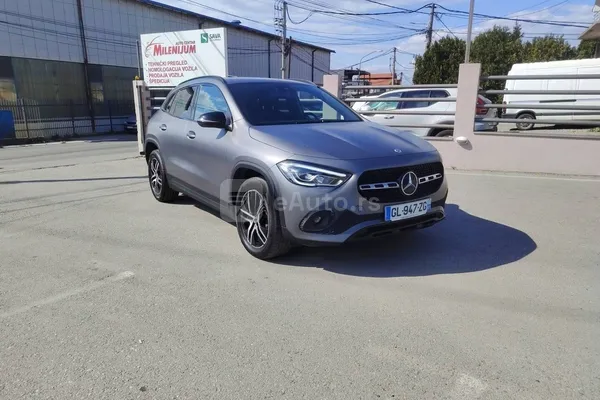 Mercedes Benz GLA 200 — polovni automobil