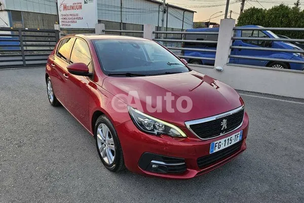 Peugeot 308 — polovni automobil