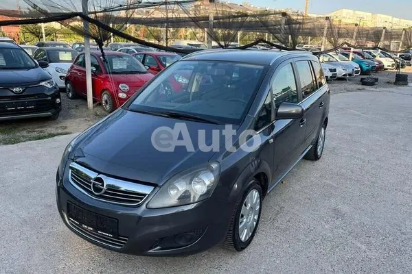Opel Zafira — polovni automobil