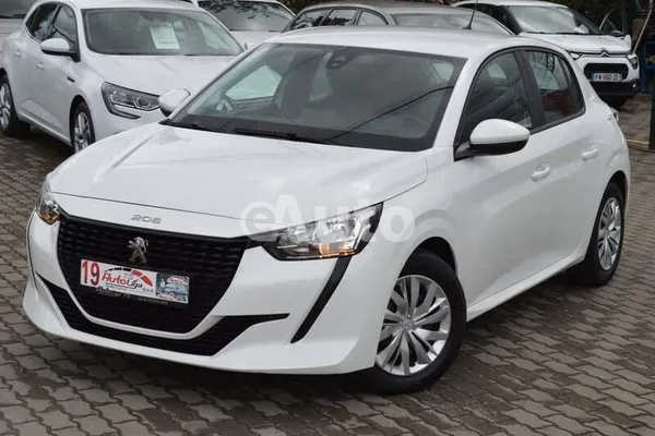 Peugeot 208 — polovni automobil