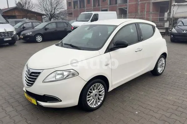 Lancia Ypsilon — polovni automobil