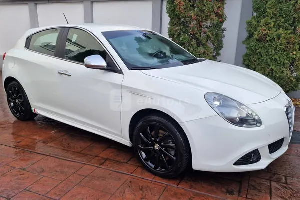 Alfa Romeo Giulietta — polovni automobil