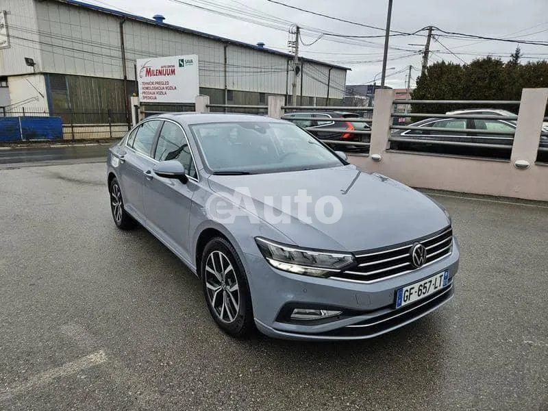 Volkswagen Passat B8 — polovni automobil