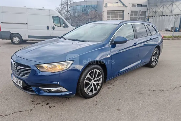 Opel Insignia — polovni automobil