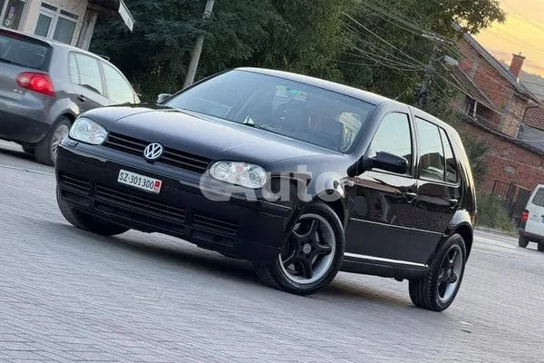 Volkswagen Golf 4 — polovni automobil