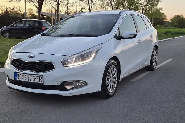 Kia cee`d sw — polovni automobil