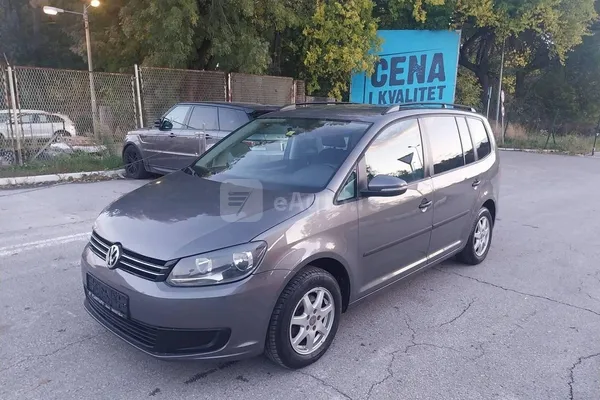 Volkswagen Touran — polovni automobil