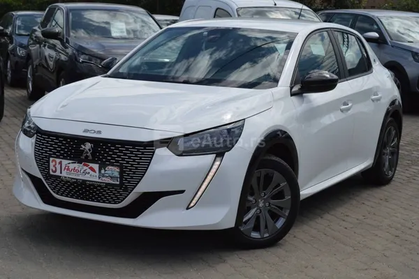 Peugeot 208 — polovni automobil