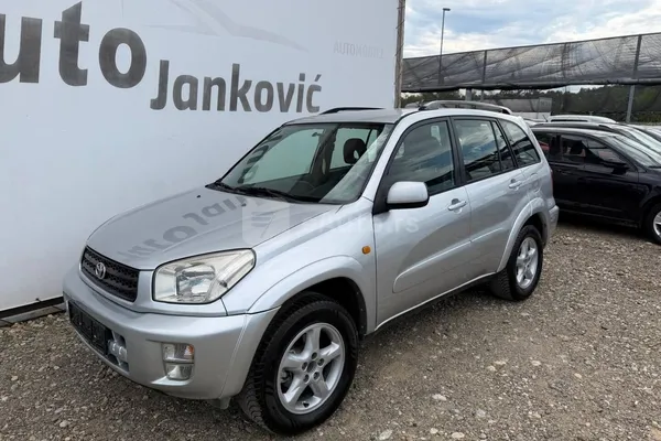 Toyota RAV 4 — polovni automobil