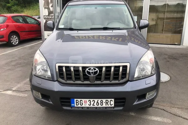 Toyota Land Cruiser — polovni automobil