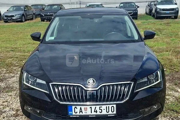Škoda Superb — polovni automobil