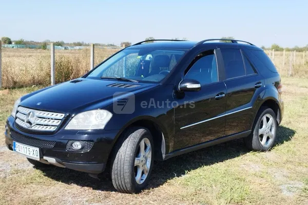 Mercedes Benz ML 320 — polovni automobil