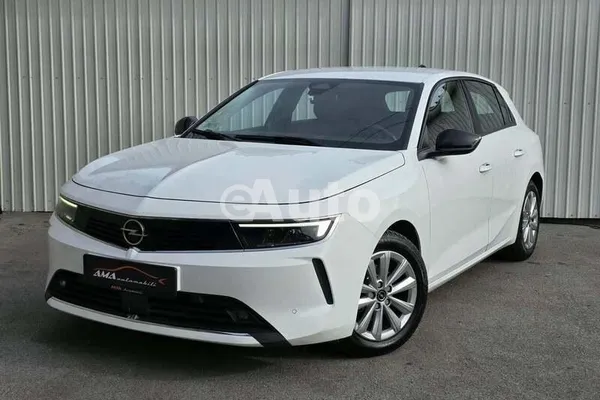 Opel Astra L — polovni automobil