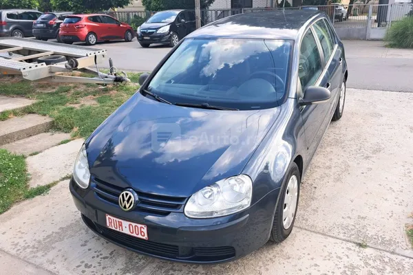 Volkswagen Golf 5 — polovni automobil