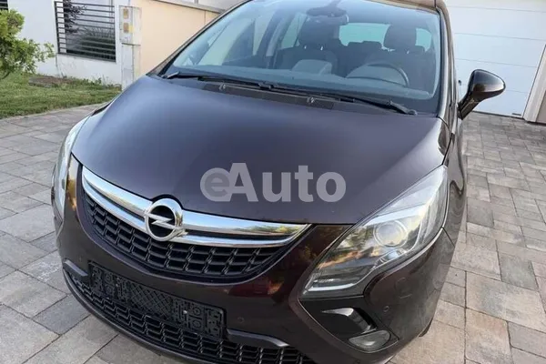 Opel Zafira — polovni automobil