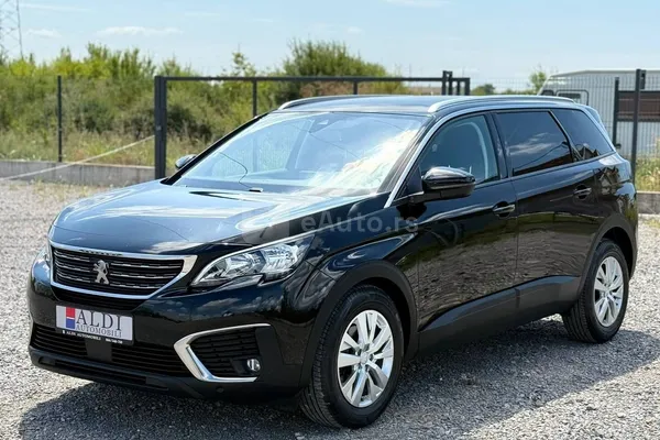 Peugeot 5008 — polovni automobil