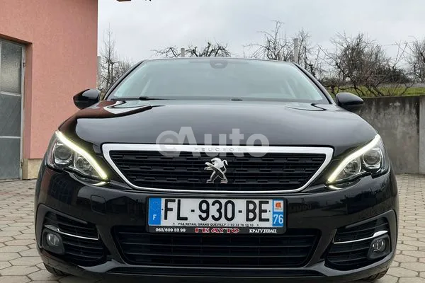 Peugeot 308 — polovni automobil